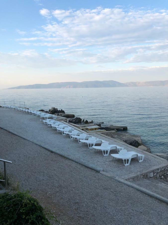 Residence4A-Appartamento Rosso Ravni Dış mekan fotoğraf